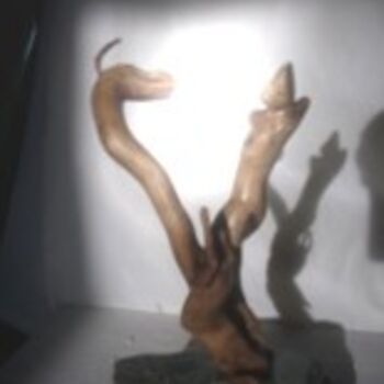 Skulptur mit dem Titel "Epona" von Parhelio, Original-Kunstwerk, Holz