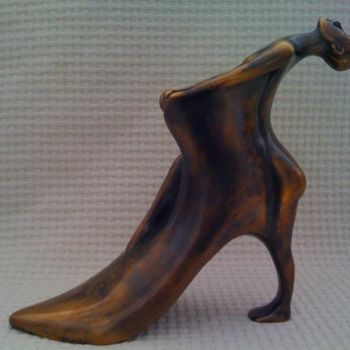 Sculpture intitulée "LA CHAUSSURE" par Rosario, Œuvre d'art originale