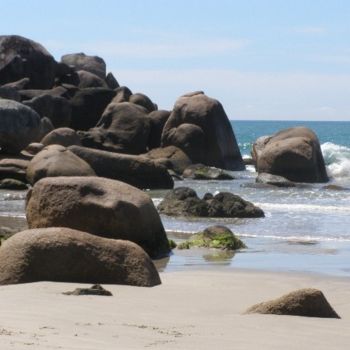 Photographie intitulée "As Pedras da Praia…" par Runildo Quinot, Œuvre d'art originale