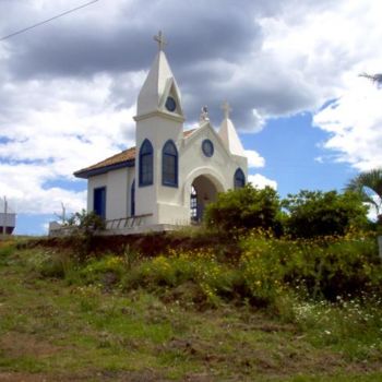 Photography titled "Capelinha" by Runildo Quinot, Original Artwork