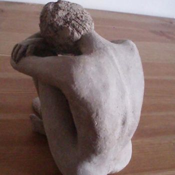 Sculpture titled "Recueil / Vue de dos" by Marion Rudermann, Original Artwork