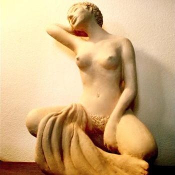 Sculpture titled "Elle / vue de face" by Marion Rudermann, Original Artwork