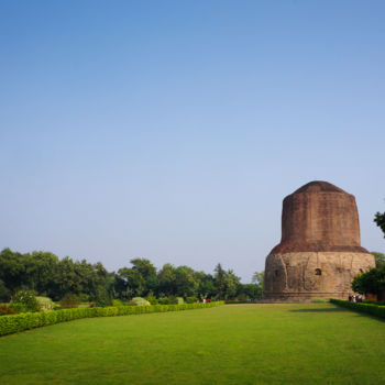 Fotografie getiteld "Dhamekh Stupa, Sarn…" door Ruud Kimmelaar, Origineel Kunstwerk, Digitale fotografie