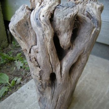 Sculpture titled "prim 4" by Ruz Forest, Original Artwork, Wood