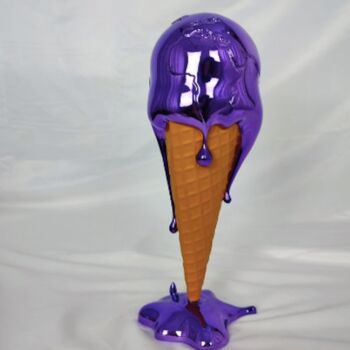 Escultura intitulada "The last ice cream-…" por Sagrasse, Obras de arte originais, Resina