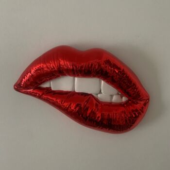 Sculpture intitulée "Mmmh... RED" par Sagrasse, Œuvre d'art originale, Acrylique Monté sur Autre panneau rigide