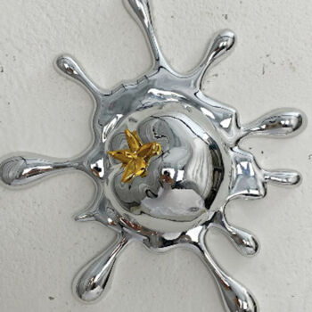 Sculpture intitulée "Splat Silver" par Sagrasse, Œuvre d'art originale, Résine Monté sur Autre panneau rigide