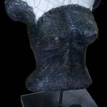 Sculpture titled "Buste Raku" by Salvador Christine, Original Artwork