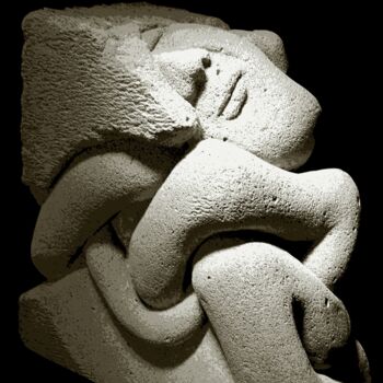 Sculpture titled "Sios" by Samart, Original Artwork, Stone