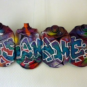 Sculpture titled "Tag sur bombe 1" by Saname, Original Artwork, Spray paint Mounted on Metal
