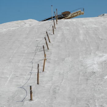 Photography titled "la montagne blanche" by Sand Laurans, Original Artwork, Non Manipulated Photography