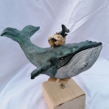 Sculpture intitulée "La baleine de Pâques" par Sandrine De Zorzi, Œuvre d'art originale, Argile