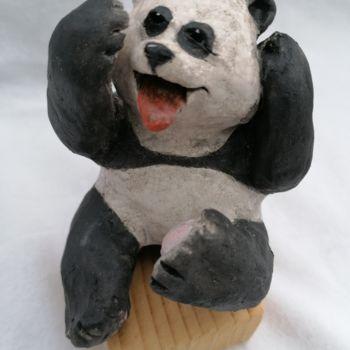 Sculpture titled "Panda folding" by Sandrine De Zorzi, Original Artwork, Clay