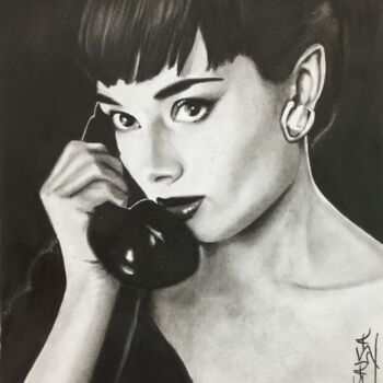 Drawing titled "Audrey Hepburn" by Sandrine Saloni, Original Artwork, Graphite