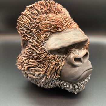 Sculpture titled "Gorille #1" by Sange, Original Artwork, Clay