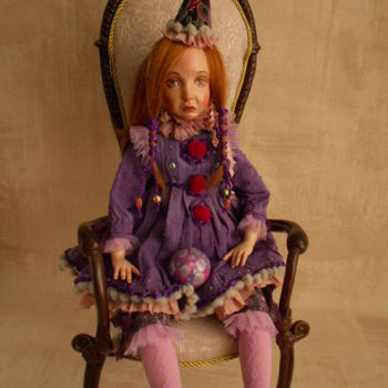 Скульптура под названием "Diana  OOAK Art doll" - Vera Sanina, Подлинное произведение искусства, Пластмасса
