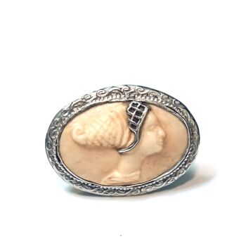 Design titled "Bone Cameo Ring" by Sapir Gelman, Original Artwork, Jewelry