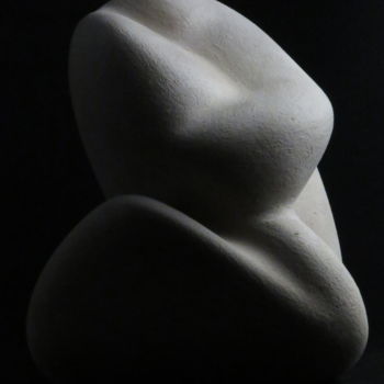 Sculpture titled "Tendresse" by Sara Amato-Gentric, Original Artwork, Clay