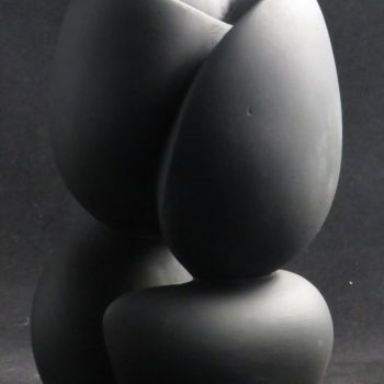 Sculpture titled "Le coeur" by Sara Amato-Gentric, Original Artwork, Resin