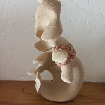 Sculpture titled "Amoncellement 1" by Sara Amato-Gentric, Original Artwork, Terra cotta