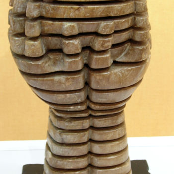 Skulptur mit dem Titel "Sculpture "Mains tr…" von Sarcie, Original-Kunstwerk, Stein