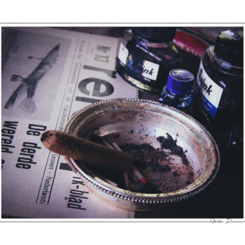 Fotografie mit dem Titel "Dernier cigare" von Sébastien Bance, Original-Kunstwerk, Digitale Fotografie
