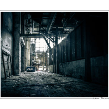 Photographie intitulée "Dédale industriel" par Sébastien Bance, Œuvre d'art originale, Photographie numérique