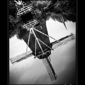 Photographie intitulée "Halloween moulin" par Sébastien Bance, Œuvre d'art originale, Photographie numérique