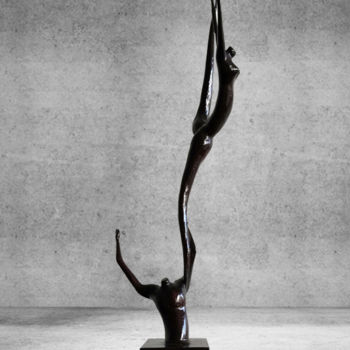 Sculpture titled "SENSUALITÉ" by Sébastien Amieil, Original Artwork, Bronze