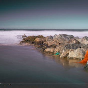 Fotografia intitolato "Digue dans les file…" da Sebastien Leichner, Opera d'arte originale, Fotografia manipolata