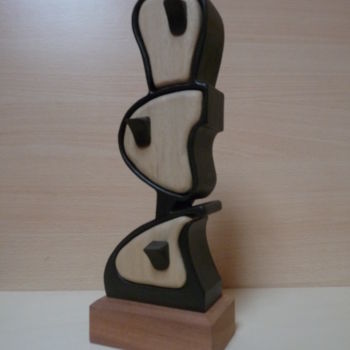 Skulptur mit dem Titel "topaze" von Sebastien Riga, Original-Kunstwerk, Holz