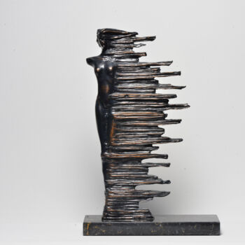 Skulptur mit dem Titel "Attitude" von Seda Eyuboglu, Original-Kunstwerk, Ton