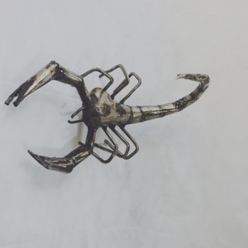 Sculpture titled "le Scorpion" by Serge Bakouline, Original Artwork, Metals