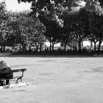 Photographie intitulée "Refoulé à la ville" par Serge Naneix, Œuvre d'art originale