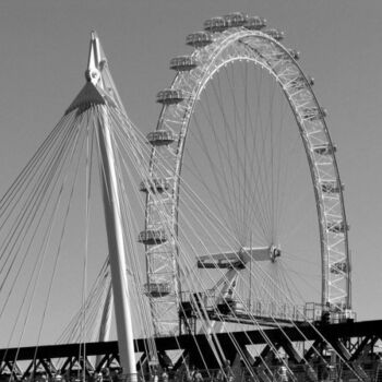 Photography titled "LONDON99" by Serge Naneix, Original Artwork