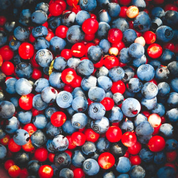 Photography titled "Berries" by Sergejs Garijs, Original Artwork, Digital Photography