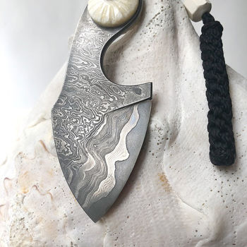 Design intitulée "Dagon's Anglerfish" par Sergey Ilnitsky, Œuvre d'art originale, Accessoires