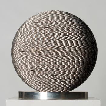 「Circle II」というタイトルの彫刻 Seungwoo Kimによって, オリジナルのアートワーク, ステンレス鋼