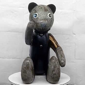 제목이 "Vintage bear doll :…"인 조형물 Seven E로, 원작, 플라스틱