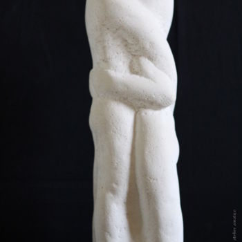 Sculpture intitulée "Emprise-III" par Sev, Œuvre d'art originale, Pierre
