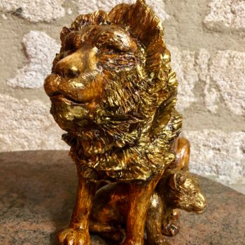 Sculpture intitulée "Le roi lion et son…" par Seys Sculpture, Œuvre d'art originale, Terre cuite
