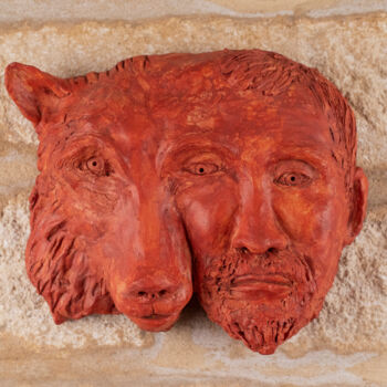 Scultura intitolato "L’homme et le loup" da Seys Sculpture, Opera d'arte originale, Terracotta Montato su Metallo