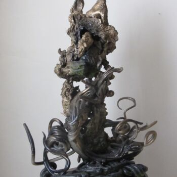 Скульптура под названием "Vampire bat" - Shahriar Aghakhani, Подлинное произведение искусства, Пластмасса