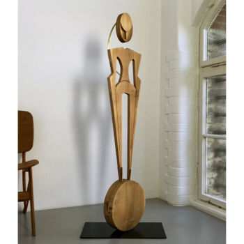 Skulptur mit dem Titel "Futura" von Sheraya_berlin, Original-Kunstwerk, Holz