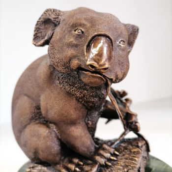 Escultura intitulada "Скульптура "Коала"" por Andrei Ipatov, Obras de arte originais, Bronze