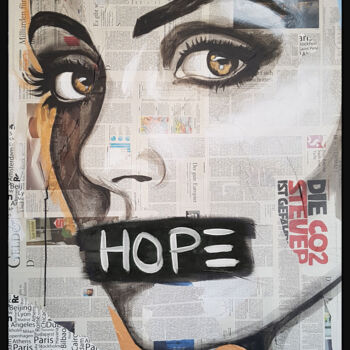 Malerei mit dem Titel "HOPE 2" von Shirin Donia, Original-Kunstwerk, Acryl Auf Holzplatte montiert