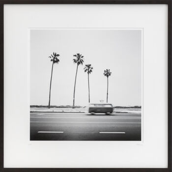 摄影 标题为“VW Bus T2, Californ…” 由Gerald Berghammer, 原创艺术品, 电影摄影 安装在纸板上