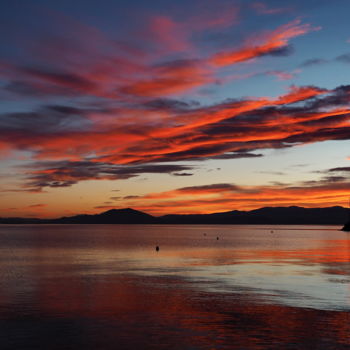 Photography titled "Gatzea sunset" by Simon Gaitanidis, Original Artwork, Digital Photography