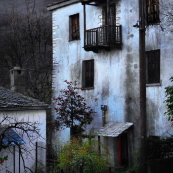 Photographie intitulée "Village" par Simon Gaitanidis, Œuvre d'art originale, Photographie numérique