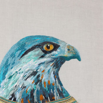 Textile Art με τίτλο "Horus" από Cindy Roch, Αυθεντικά έργα τέχνης, Κέντημα Τοποθετήθηκε στο Ξύλινο φορείο σκελετό